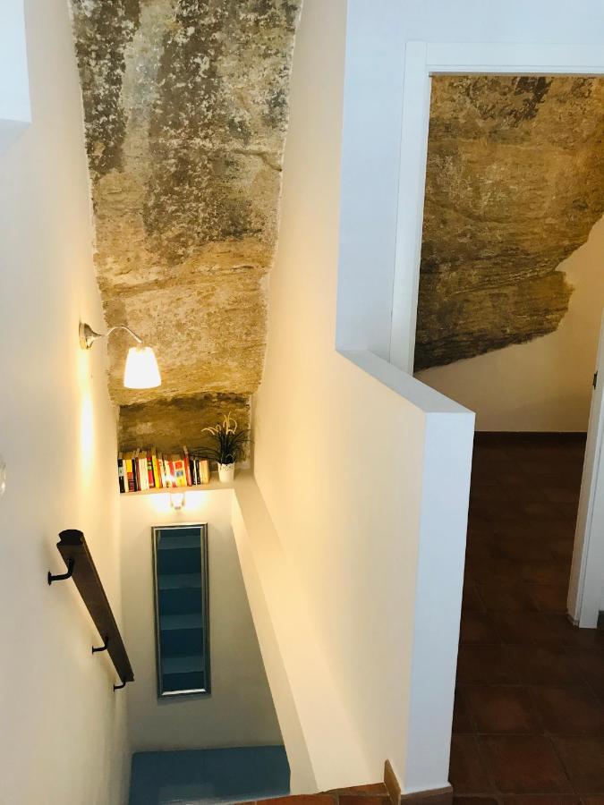فيلا Casa Bajo La Roca Setenil De Las Bodegas المظهر الخارجي الصورة